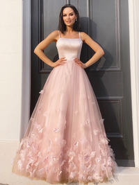 Sleeveless floor-length A-line tulle prom dress featuring hand-made flower straps