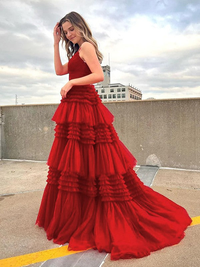 A-line ruffled tulle prom dress in red with V-neckline and sweep train