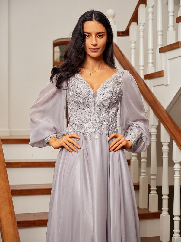 Applique embellishment on A-line 30D chiffon floor-length prom dress with long sleeves