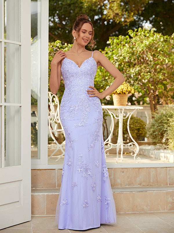 Floor-length sheath column tulle applique prom dress with V-neck