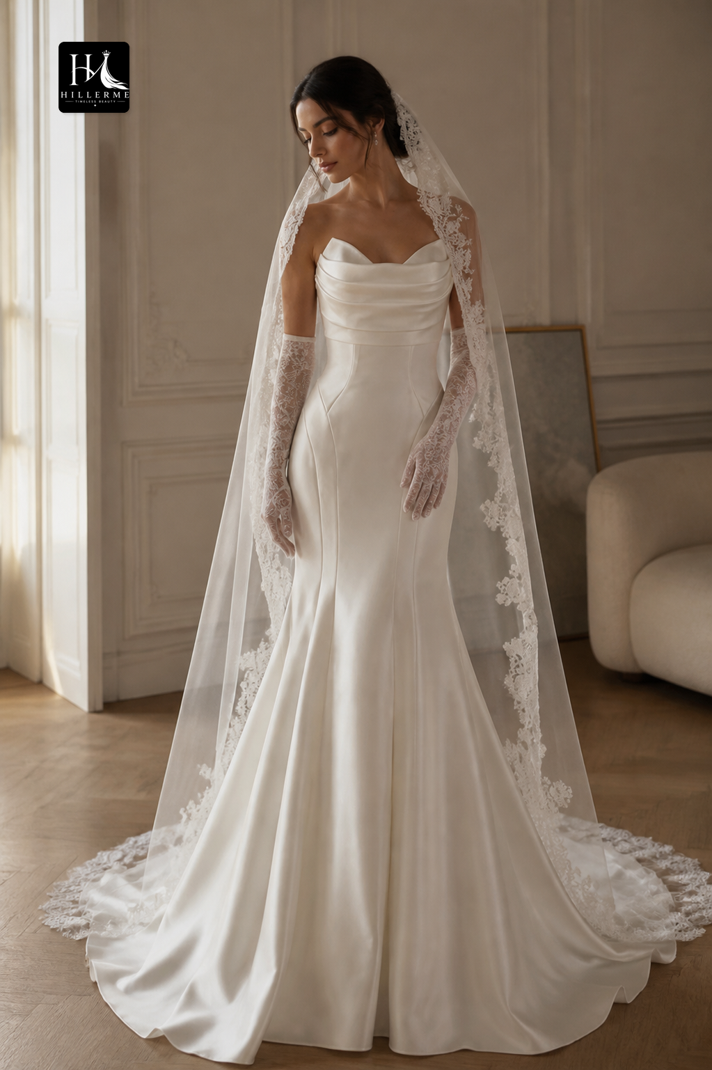 Elegant Strapless Trumpet Bridal Gown with Chapel Train