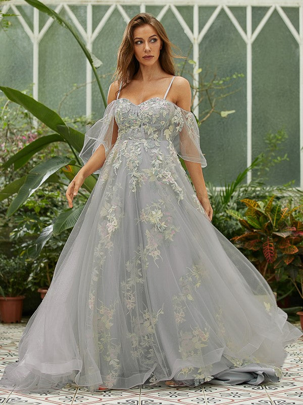 A-line tulle sweetheart prom dress with applique and short sleeves