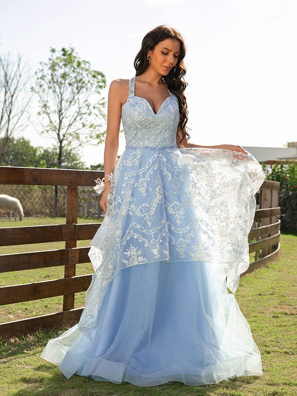 Sleeveless V-neck lace and tulle A-line floor-length prom dress