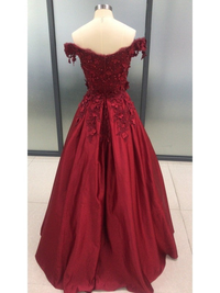 Full-length burgundy sleeveless off-the-shoulder applique satin ball gown prom dress