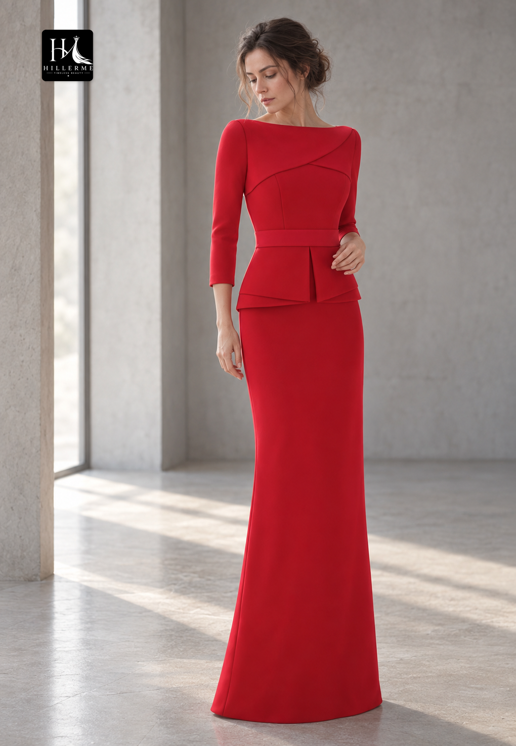Floor-Length Mermaid Satin Cocktail Gown with Long Sleeves and Scoop Neck for Mother of the Bride