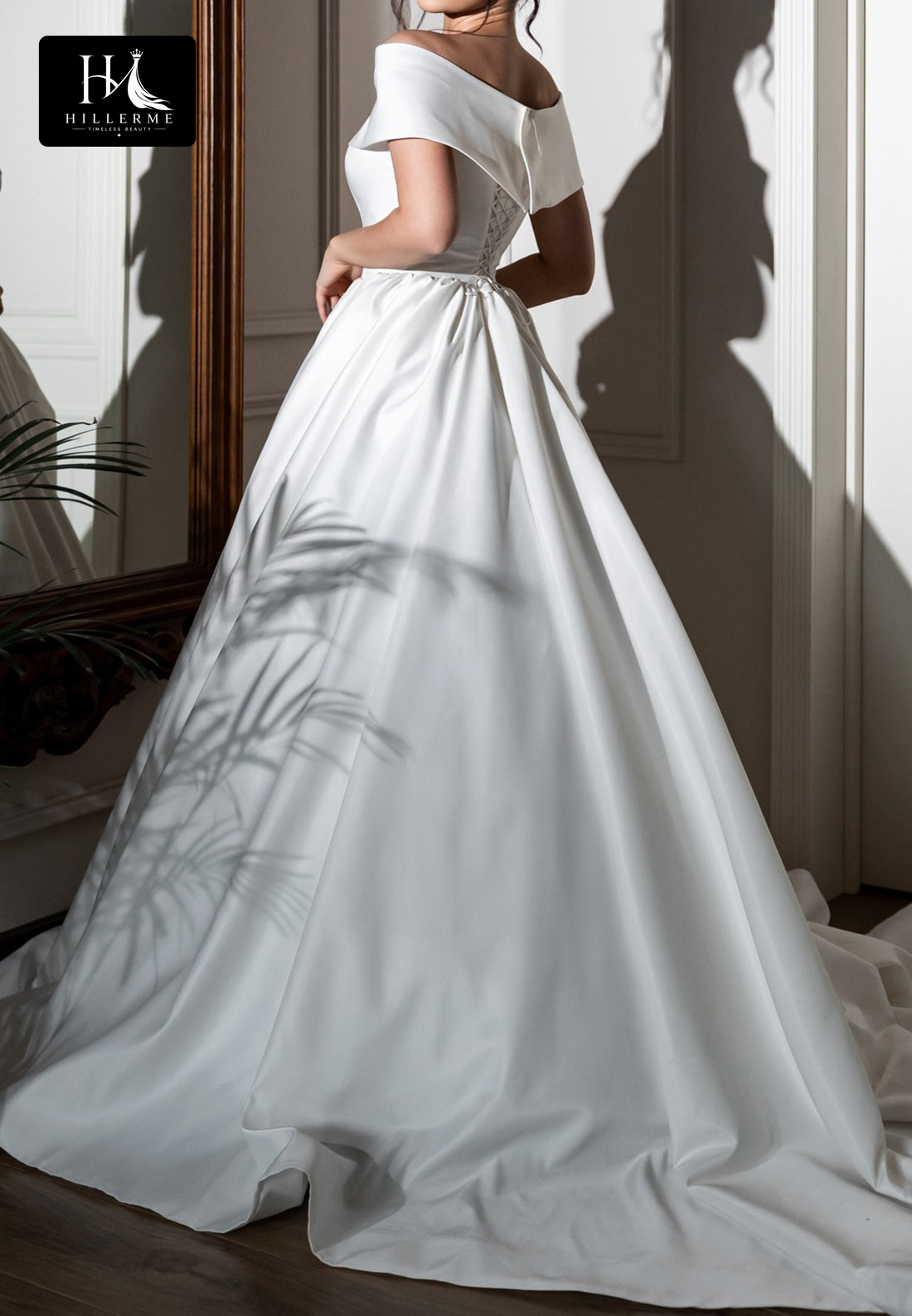 Sleek Mermaid Wedding Dress with Bateau Neckline, Satin Pleating, and Train