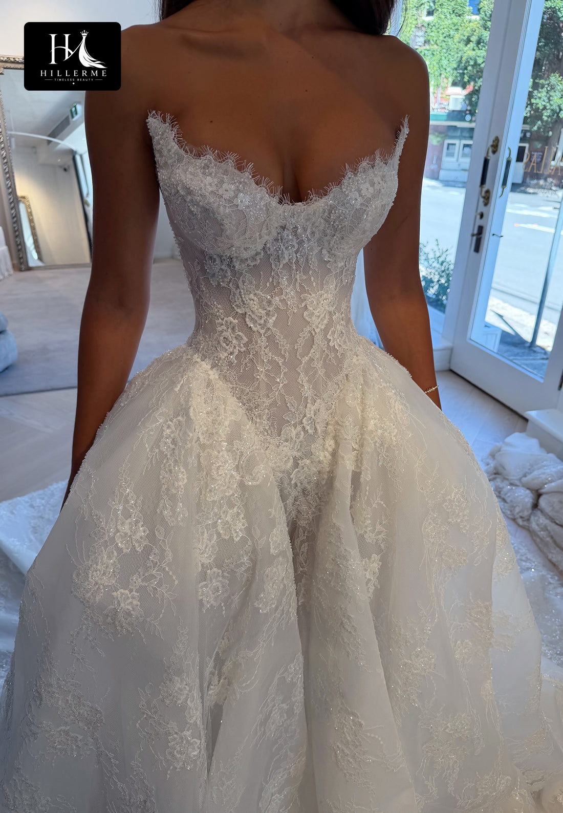 Sweetheart Strapless Tulle Appliqué Sequined A-Line Bridal Gown with Train
