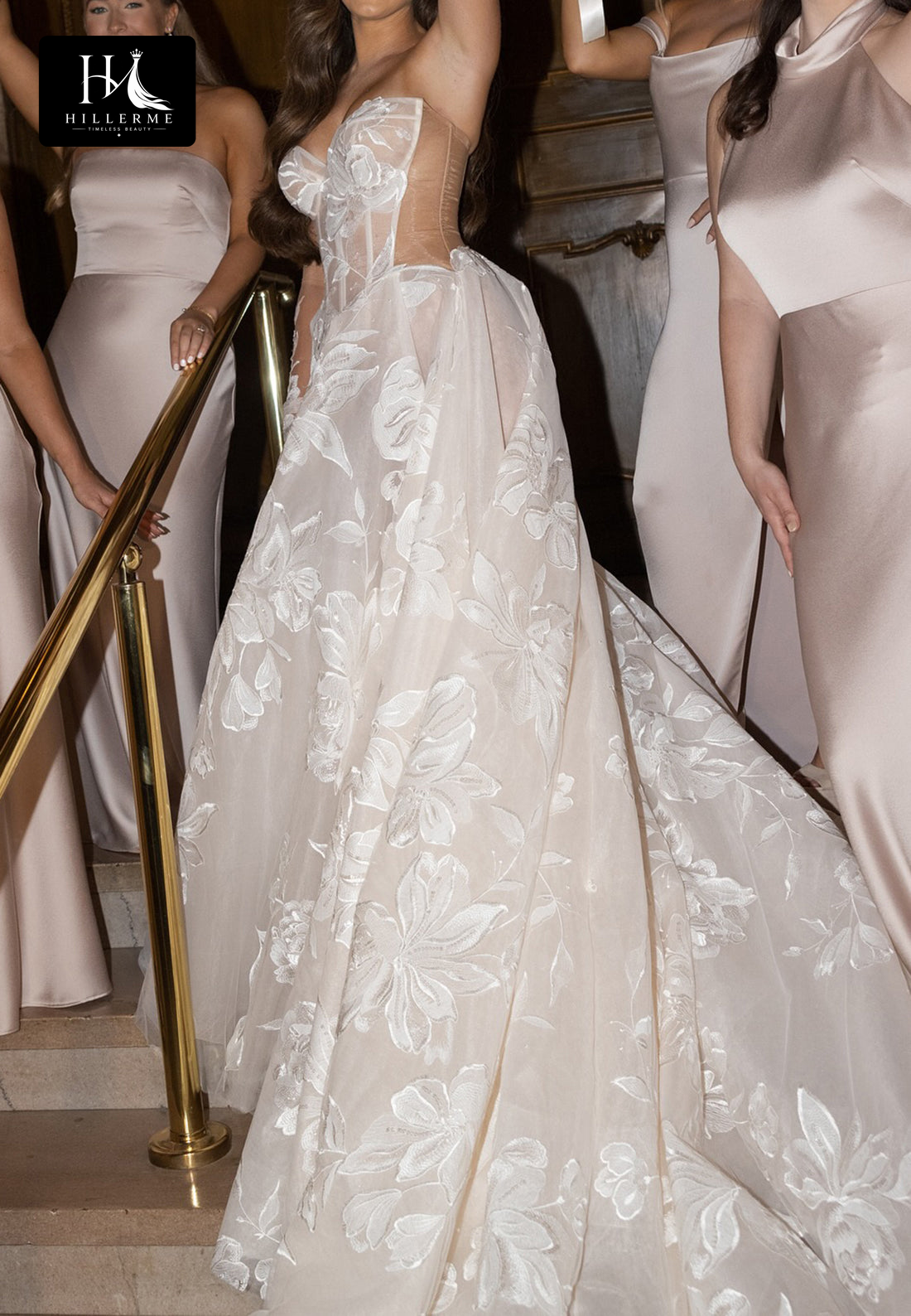 Sweetheart Neckline Off-Shoulder Jacquard Tulle A-Line Bridal Gown with Train