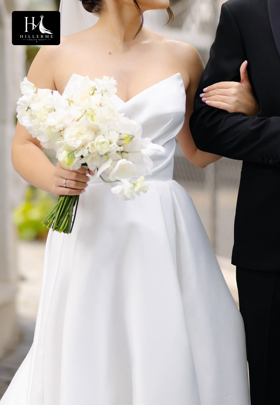 Sleeveless Satin A-Line Wedding Dress with V-Neck, Off-Shoulder Design, High Slit and Train