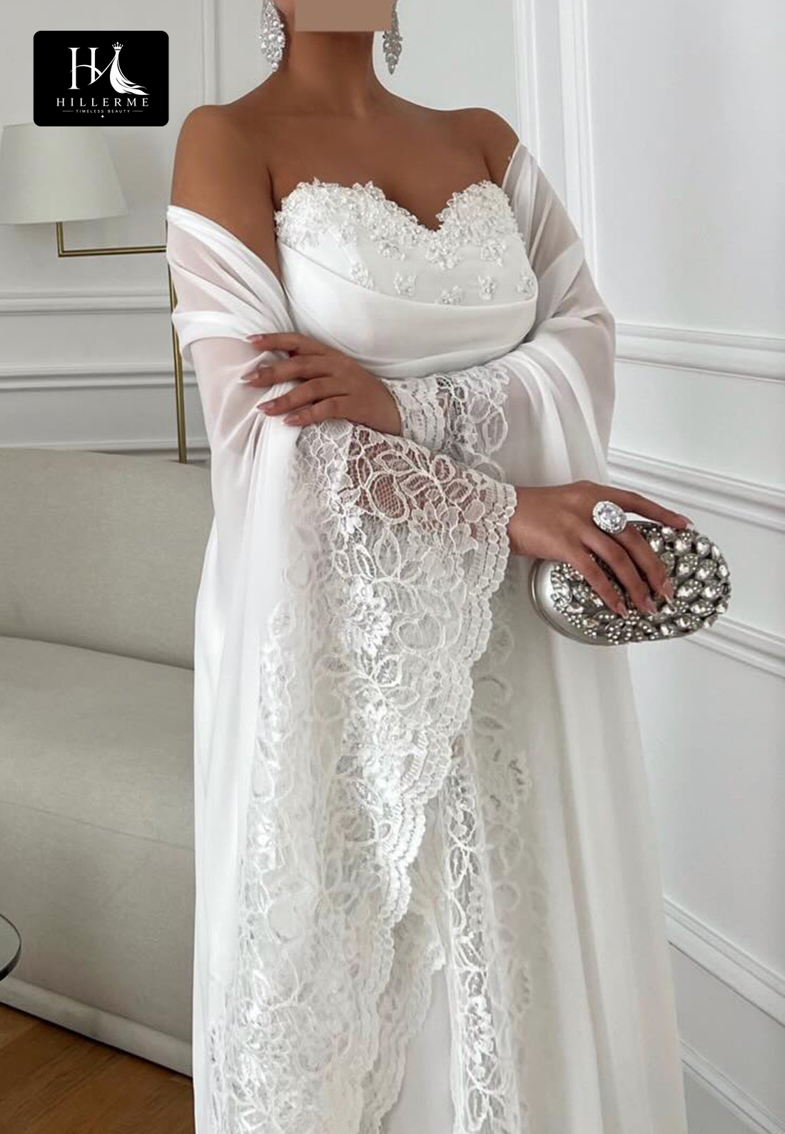 Ivory Lace-Overlay Mermaid Wedding Dress with Sequined Chiffon Fitted Bodice and Sweetheart Neckline