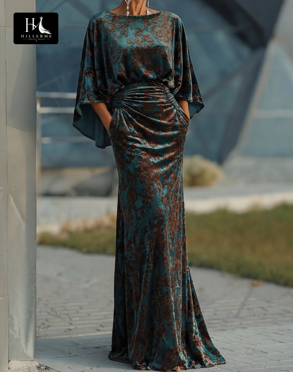 Print Velvet Mermaid Floor-Length Mother of the Bride Dress with Scoop Neck and Half Sleeves