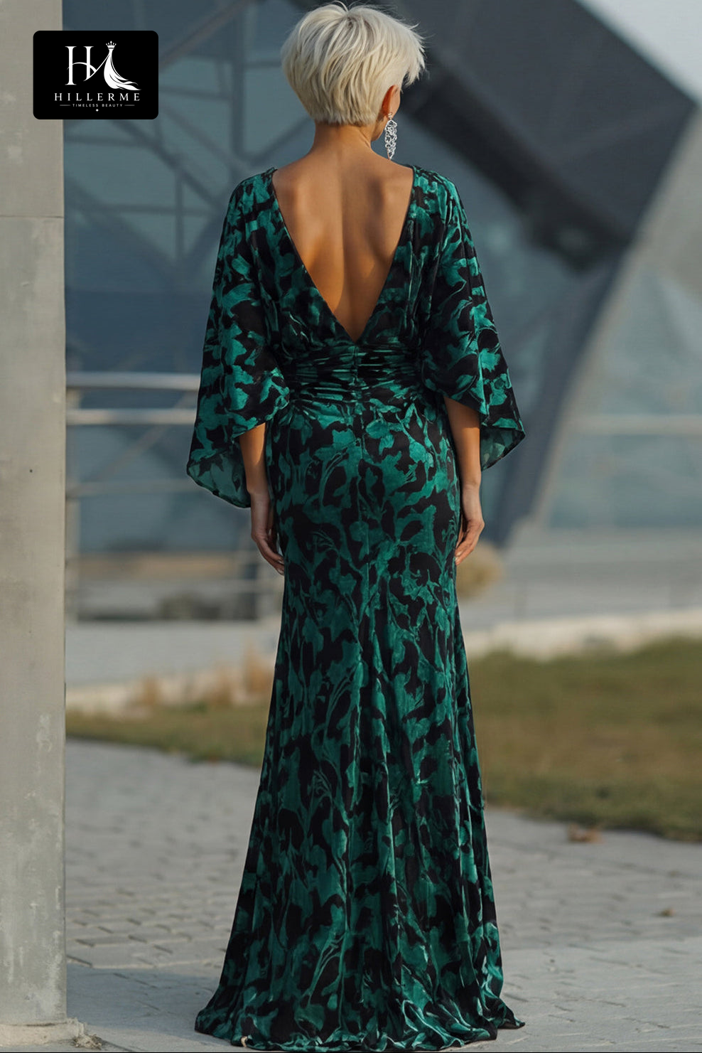 Print Velvet Mermaid Floor-Length Mother of the Bride Dress with Scoop Neck and Half Sleeves