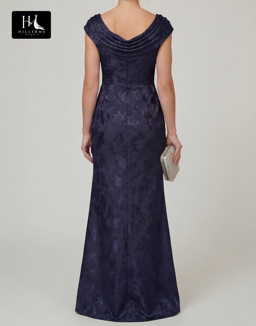 Floor-Length Mermaid Mother of the Bride Dress with Scoop Neckline and Side Slit in Jacquard Satin