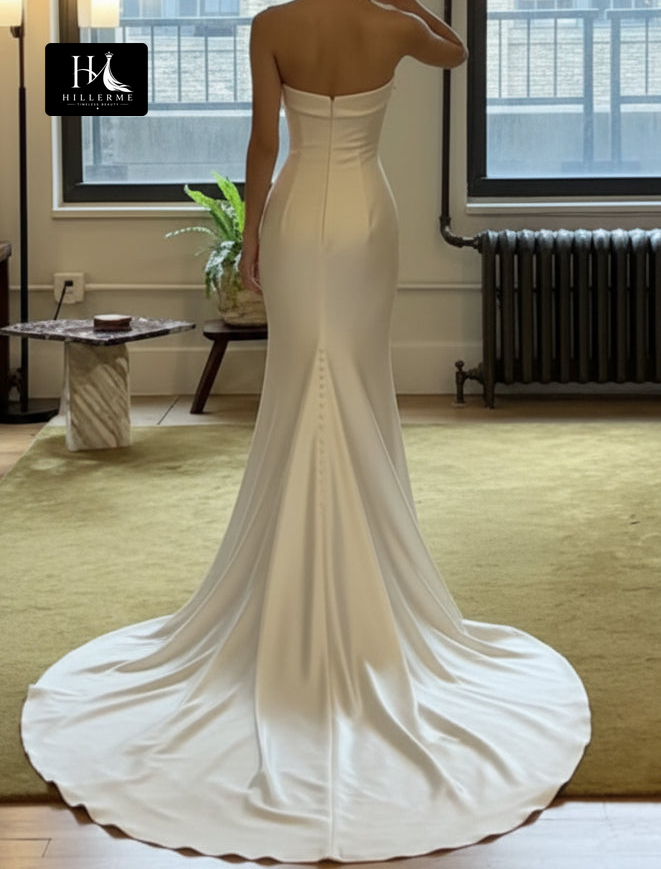 Sleeveless Mermaid Wedding Dress with Sweetheart Neckline, Off-Shoulder Detailing, and Satin Pleated Bodice