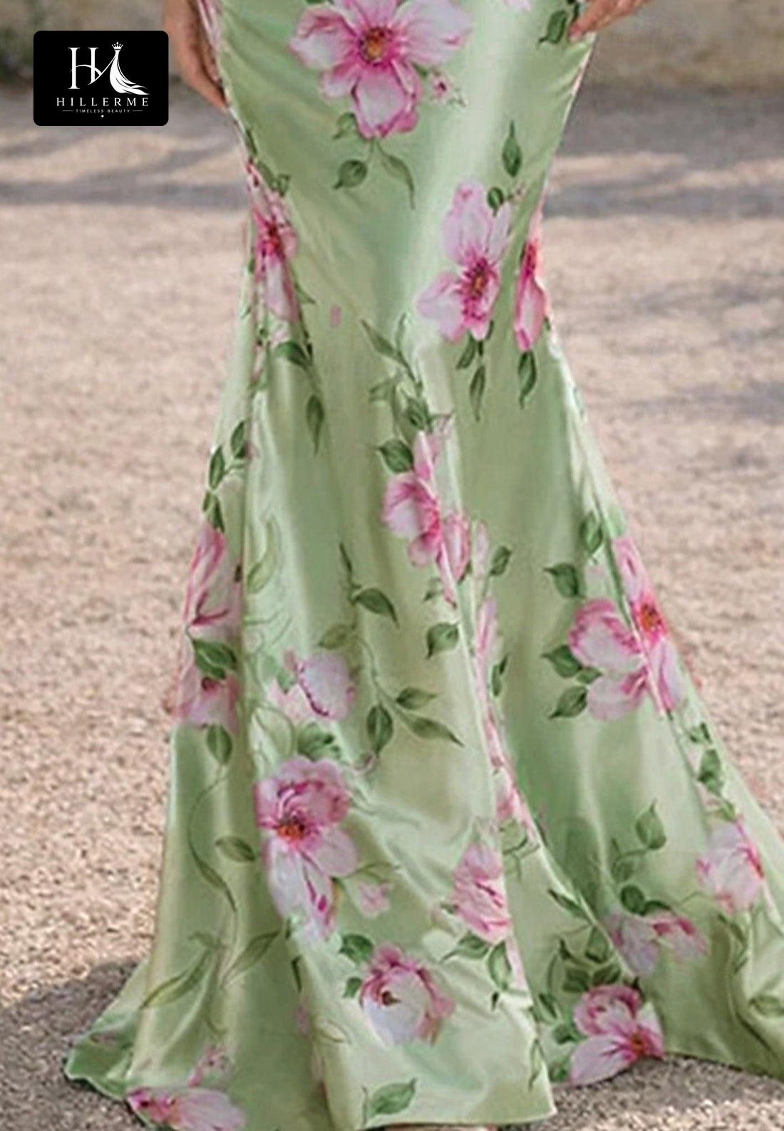 V-Neck Short Sleeve Mermaid Floor-Length Mother of the Bride Gown in Print Satin