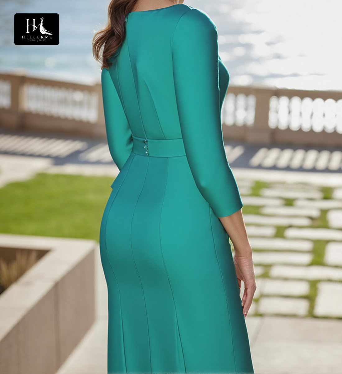 Satin V-Neck Mermaid Cocktail Gown with 3/4 Sleeves and Pleated Detailing for Mother of the Bride