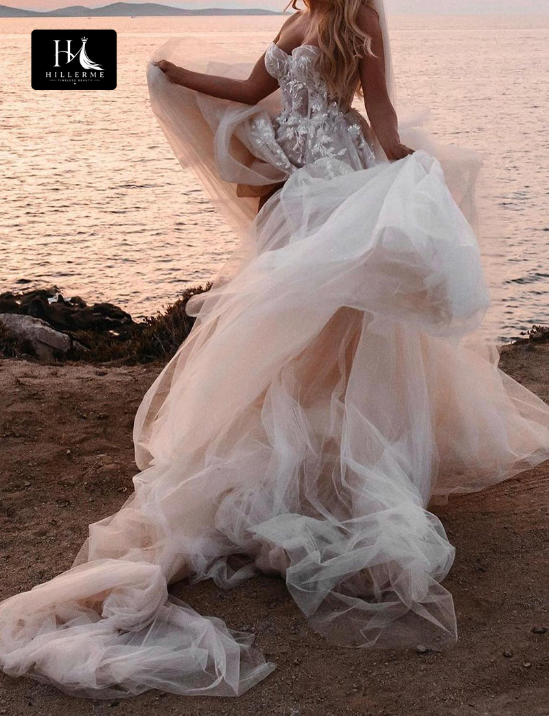 Bohemian Sweetheart A-line Wedding Dress with Lace Appliques and Slit